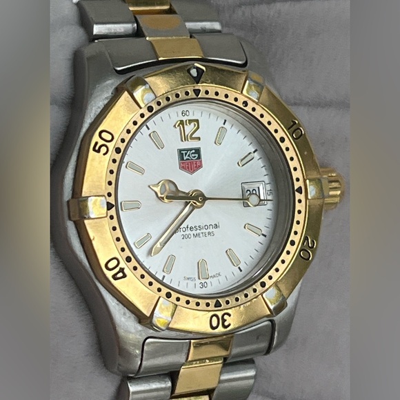 TAG HEUER WK1320-1 PROFESSIONAL 200mts TWO-TONE STAINLESS STEEL Ladies watch. - Picture 3 of 15